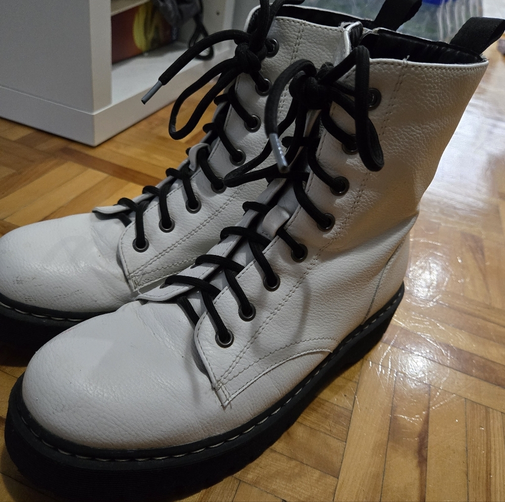 White Lace-Up Boots-Union Bay Hayden